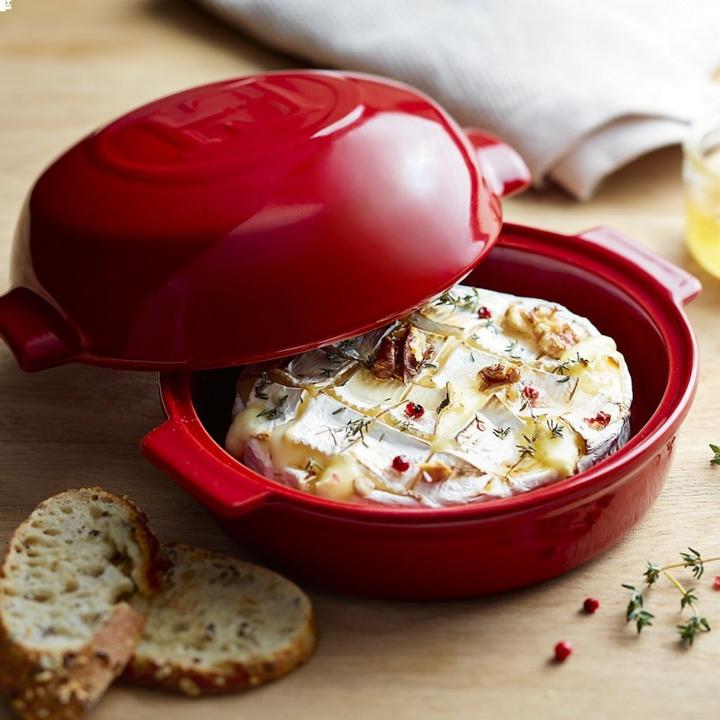 Actual product image Emile Henry EH348417 Cheese Baker - Grand Cru (0.55 l)