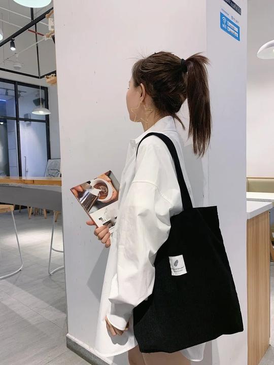 Immagine prodotto Only-Bags.Store Borsa in sughero Borse a tracolla morbide Storage ambientale riutilizzabile Piccolo e grande
