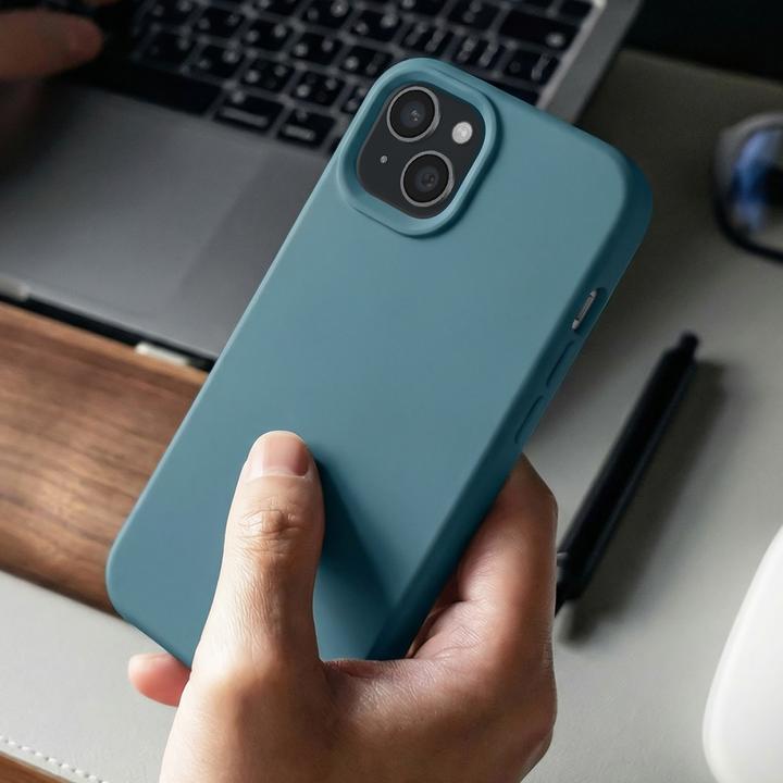 Actual product image RhinoShield Solidsuit Plastic Back Cover Blue Apple iPhone 15 (Apple iPhone 15)