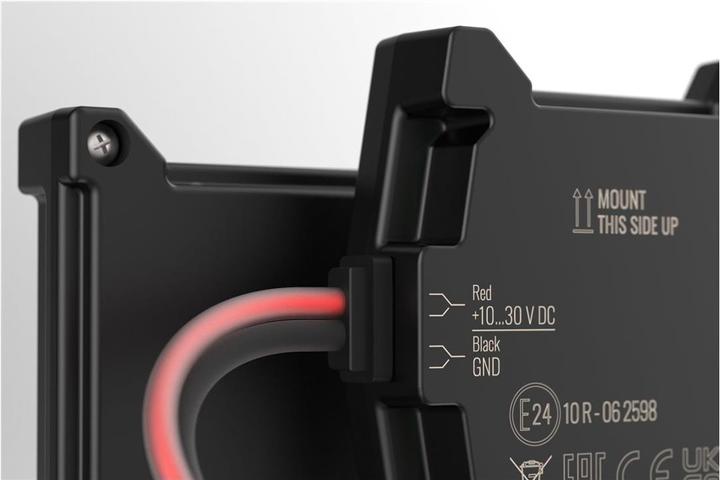 Image du produit Teltonika Telematics FMM880 Tracker GNSS 4G LTE Cat 1 M1