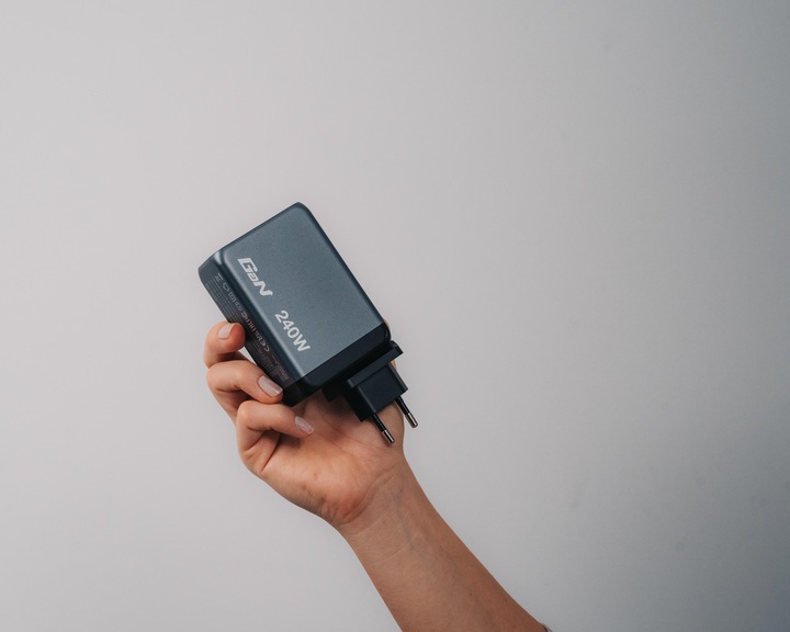Produktbild Verbatim GaN Charger (240 W)