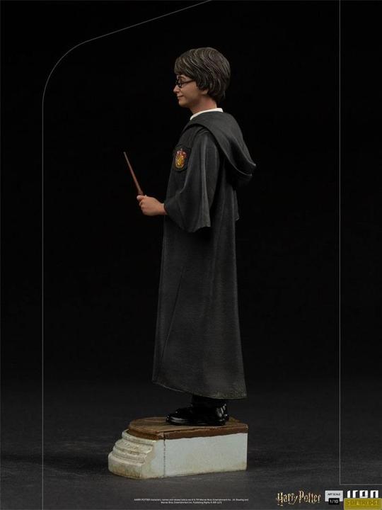 Actual product image Iron Studios Harry Potter Statue Art Scale 1/10