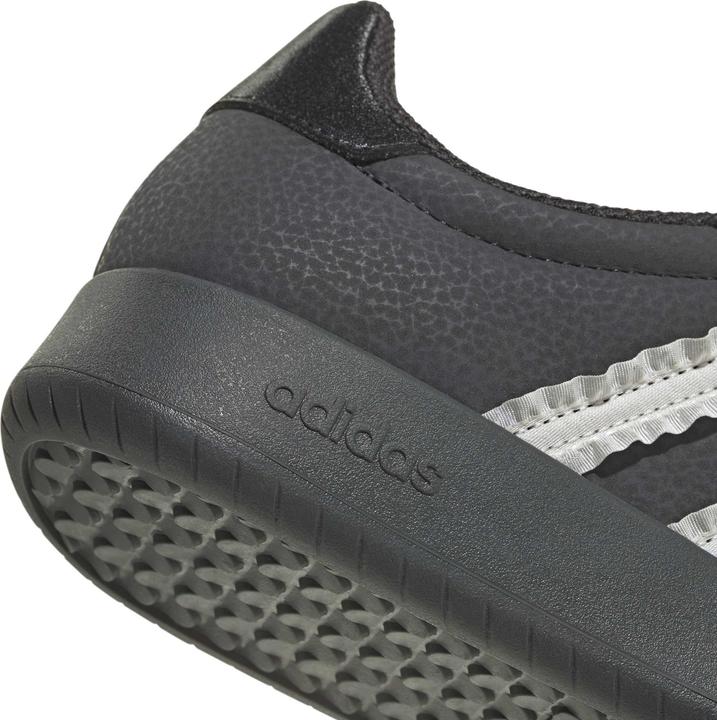 Immagine prodotto Adidas Barreda (38 2/3)