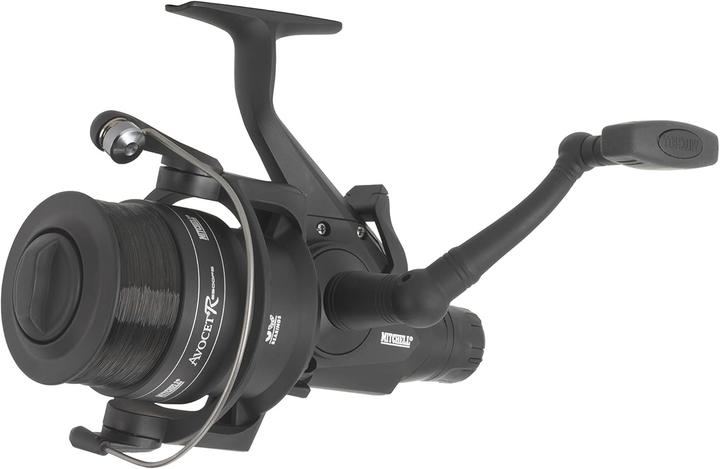Actual product image Mitchell Avocet Black Edition Angelrolle mit One-Touch-Klappgriff (5500)