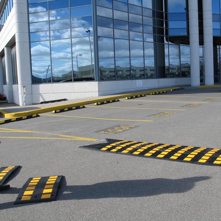 Actual product image Justrite Speed Bump