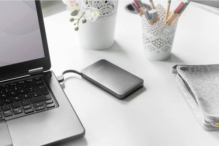 Actual product image Digitus DA-71114 (2.5")