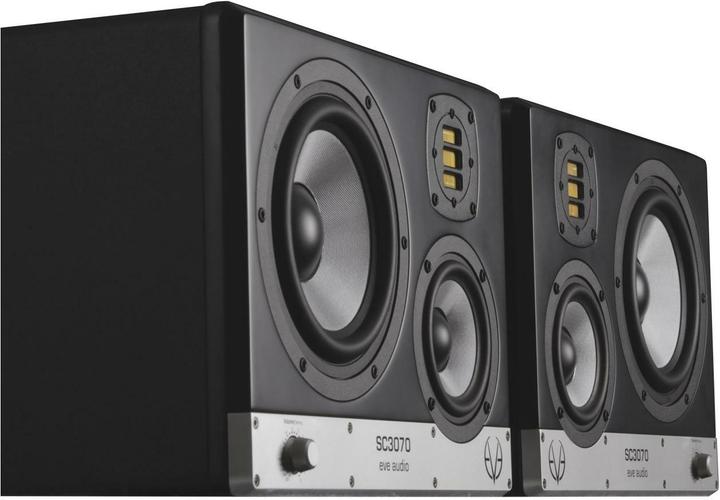 Image du produit EVE audio SC3070 Gauche (1 pièce)