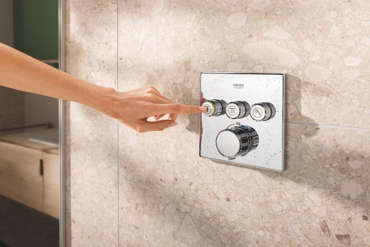 Actual product image Grohe Precision SmartControl Unterputz Duschsystem mit Vitalio SmartActive 310 Cube (2 Strahlarten) und Vi