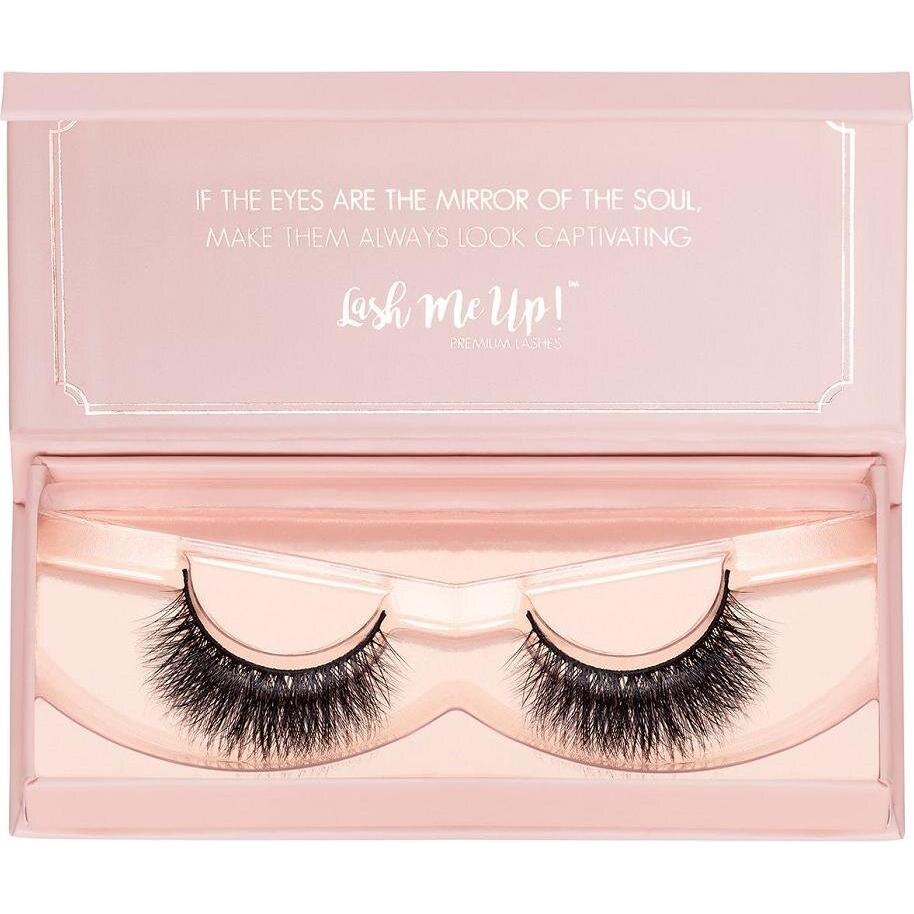 Lash Me Up!, Ciglia finte, Ciglia finte su Girl Gone Wild Strap 1 paio di ciglia false