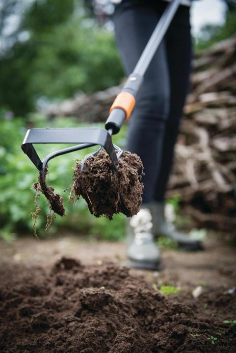 Actual product image Fiskars Weed hoe
