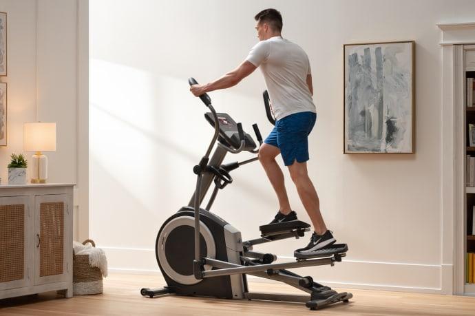 Actual product image Nordictrack Commercial 9.9