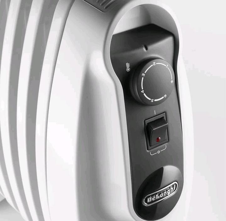 Actual product image De'Longhi TRNS0808M Indoor Oil Fan Heater (800 W)