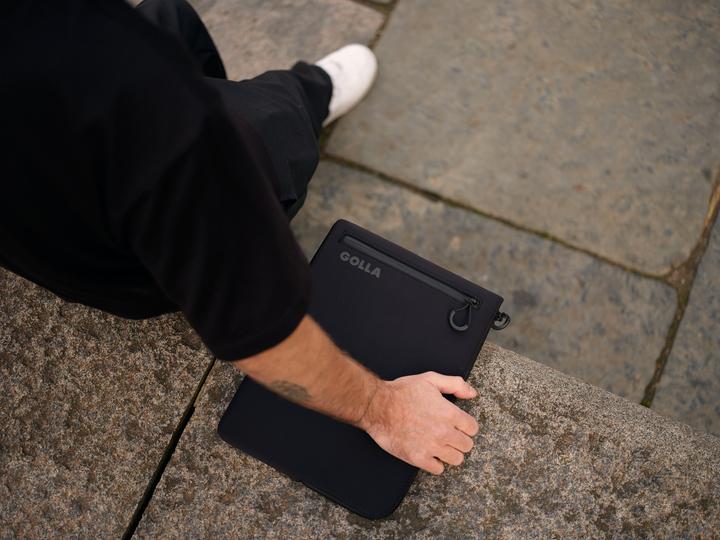 Actual product image Golla Laptop sleeve 13 inch, black (13", Universal)