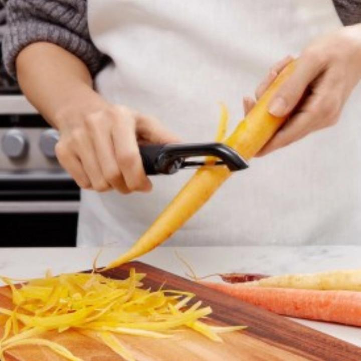 Actual product image OXO Rotary Peeler