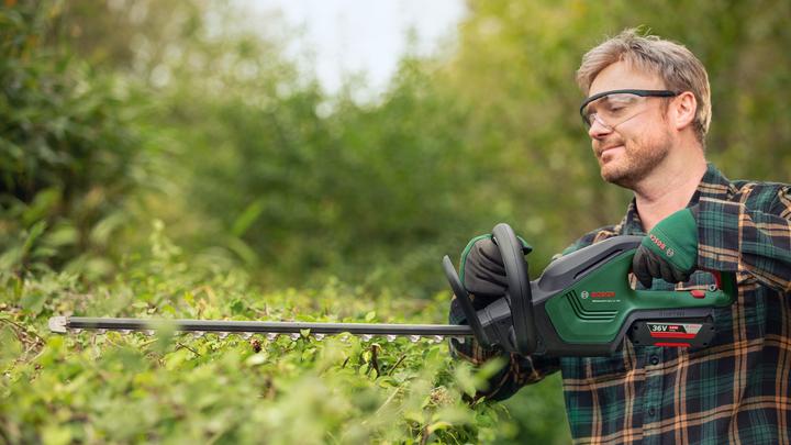 Produktbild Bosch Home & Garden AdvancedHedgeCut 36V-65-28 (Akkubetrieb)