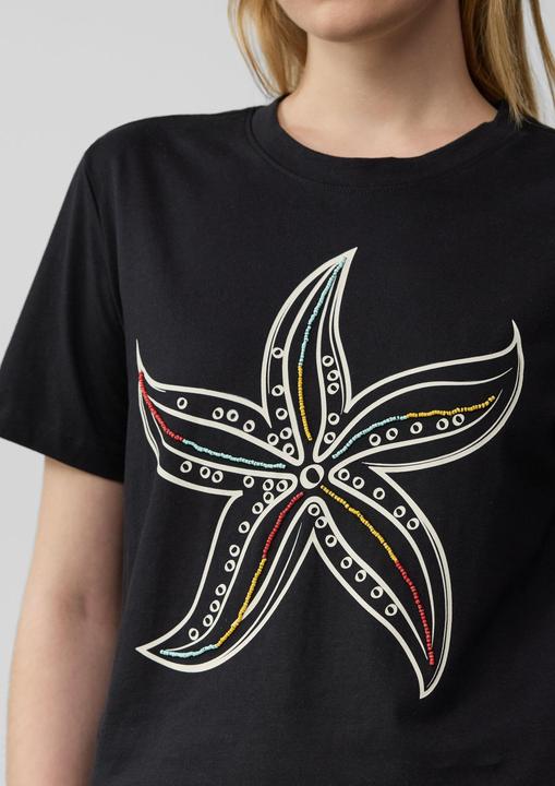 Actual product image S.Oliver T-Shirt Jersey-T-Shirt mit Frontprint und Schmuckperlen (38)