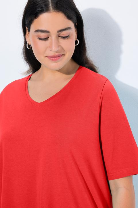 Actual product image Ulla Popken Essential V-Neck Stretch Tee (54)