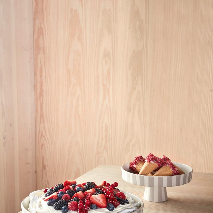 Actual product image OYOY Living Decorative Toppu Tray Ø 20 cm, Grey/White