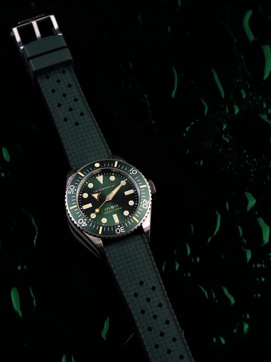 Immagine prodotto Spinnaker SP-5097-88 Spence 300 (Orologio sub)