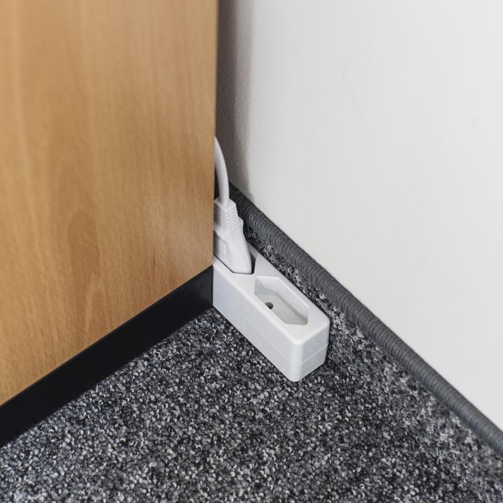 Produktbild Hama 00223020 Intelligente Steckerleiste 3 AC-Ausgänge 2,5 m (3x, 2.50 m)