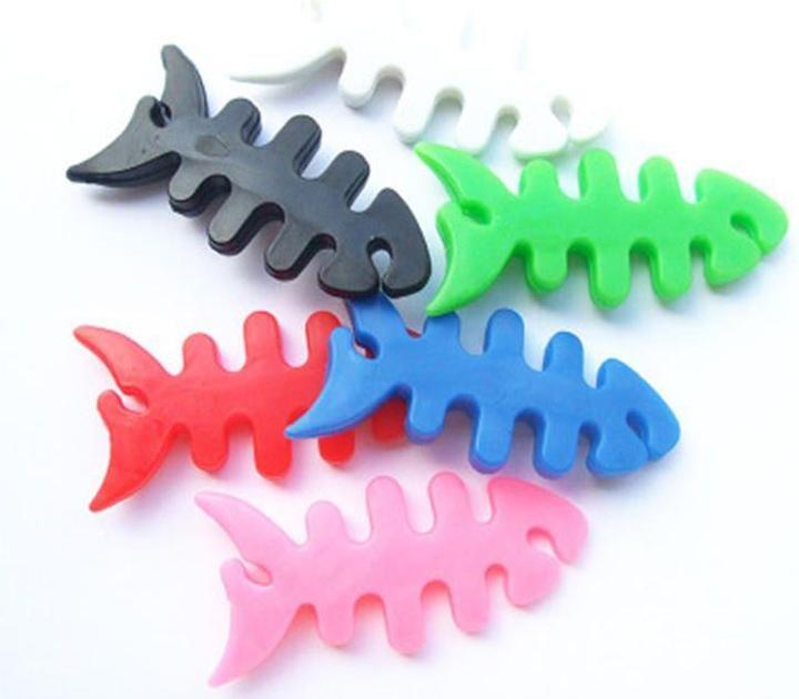 Produktbild Hurtel Fish-shaped headphone cable wrap - green