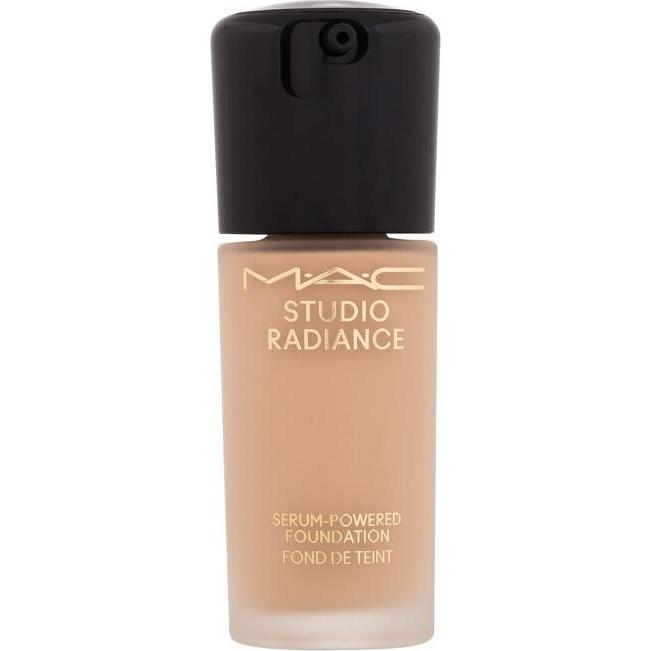 MAC Cosmetics, Foundation, M.A.C. Studio Rad Serum Pow Fond de Teint NC1"7,5" (NC17.5)