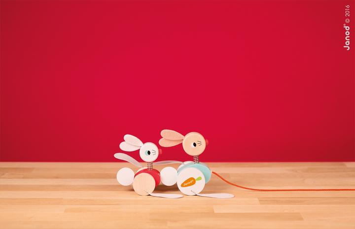 Actual product image Janod Pull-along bunny family