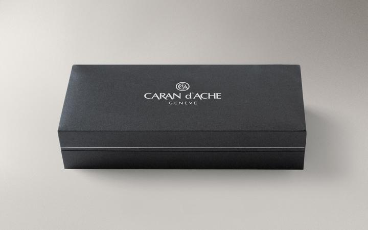 Actual product image Caran d'Ache Ecridor Chevron (Gold, 1 x)