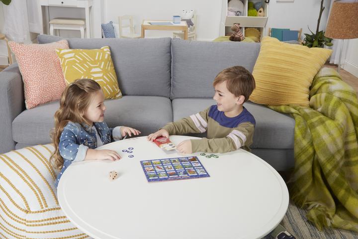Productafbeelding Hasbro Gaming Wie is het? Junior bordspel voor kleuters en kinderen, Wie is het? Spel voor jongere kinderen, Das (Duits)