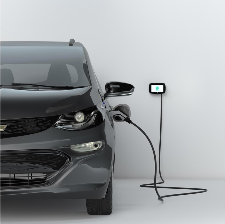 Image du produit Wallbox Commander 2 22kW, Type 2, câble de 7m + 4G (Type 2, 22 kW, 32 A)