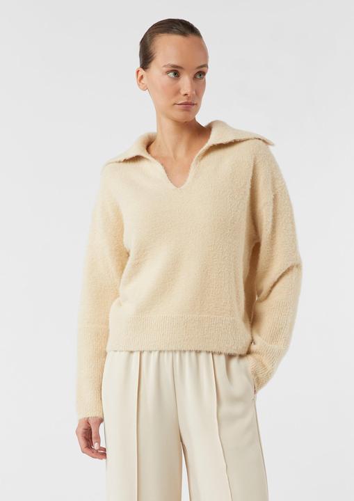 Produktbild Comma Strickpullover Verkürzter Pullover mit V-Ausschnitt und Umlegekragen (36)