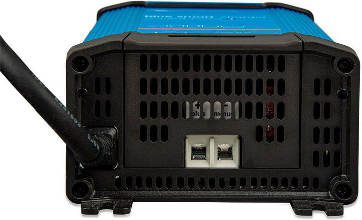 Produktbild Victron Energy Blue Smart (12V, 30 A)