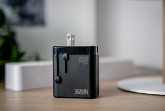 Actual product image Newell GaN Reiseadapter 65 W Netzwerkladegerät