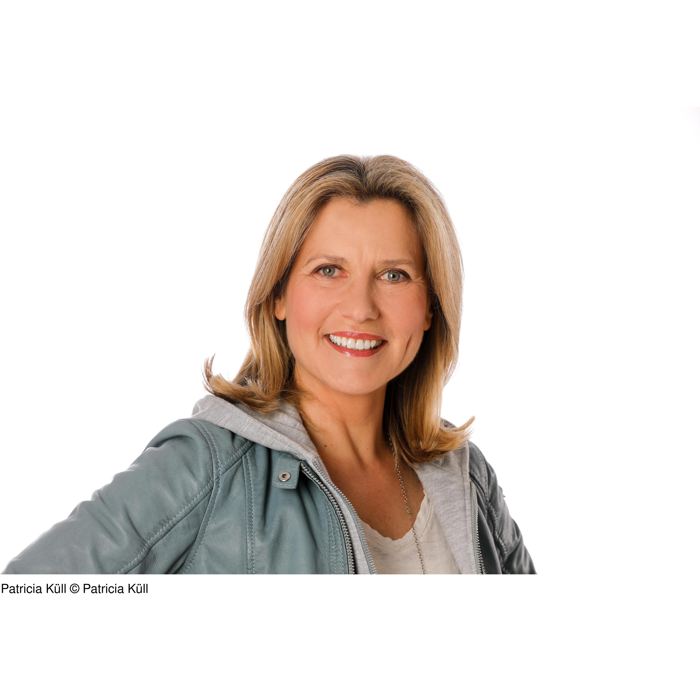 Am Ende des Tages werden wir glücklich sein, Belletristik von Patricia Küll