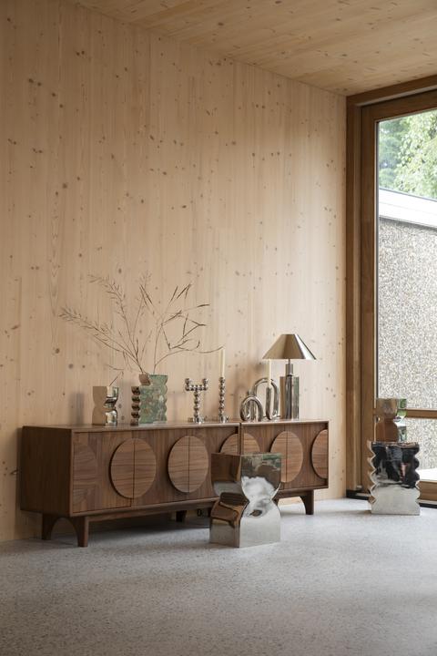 Image du produit Zuiver Buffet Groove 3 portes Walnut (120 x 40 x 58 cm)