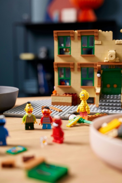 Actual product image LEGO 123 Sesame Street (21324, LEGO Ideas, LEGO Rare Sets)