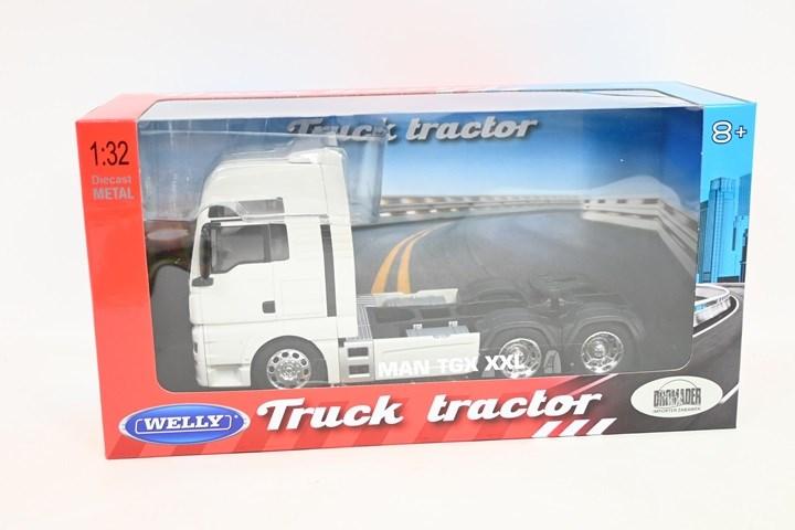 Actual product image Welly Man Tgx (6x4)