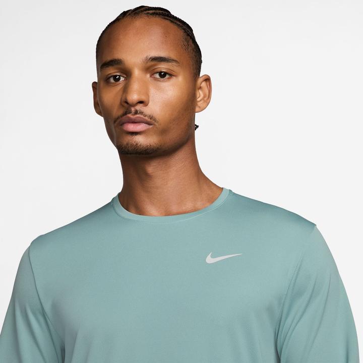 Actual product image Nike Miler Dri-Fit UV (S)