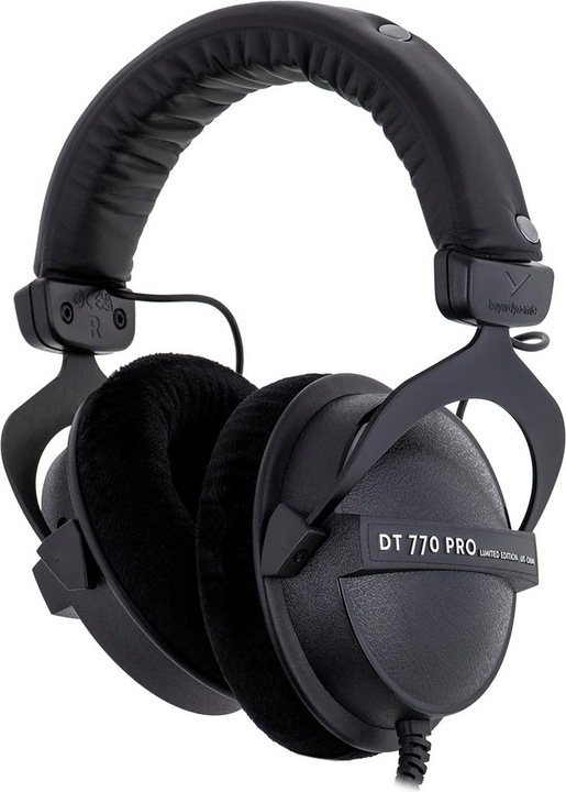 Produktbild Beyerdynamic DT 770 Pro Black Limited Edition (keine Geräuschunterdrückung, Kabelgebunden)
