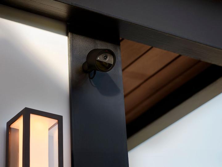 Produktbild Philips Hue Secure kabelgebundene Kamera
