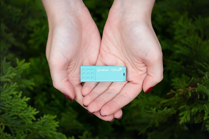 Actual product image Goodram UME3 USB 3.0 128GB Care (128 GB, USB-A)