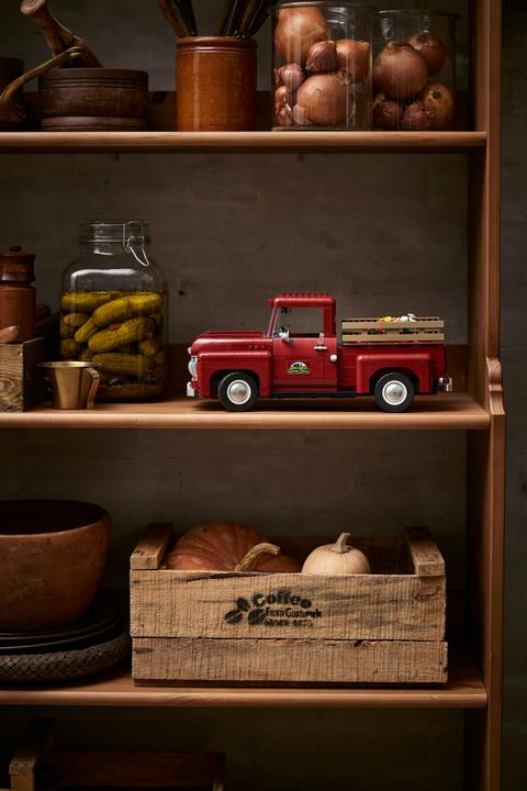 Actual product image LEGO Pickup (10290, LEGO Rare Sets, LEGO Creator Expert)