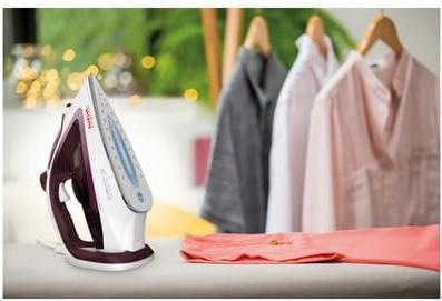 Actual product image Tefal EasyGliss Plus FV5714 Dry & Steam Iron Durilium Sole Bordeaux (2400 W, 190 g/min)