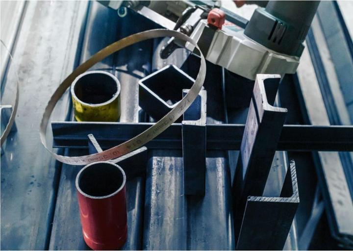 Immagine prodotto Bosch Professional Zubehör PRO CB281418 Lama a nastro, 733 mm, 2 pezzi.