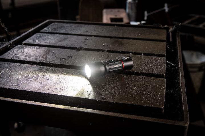 Produktbild Coast XP6R wiederaufladbare Taschenlampe 400 Lumen (9 cm, 400 lm)