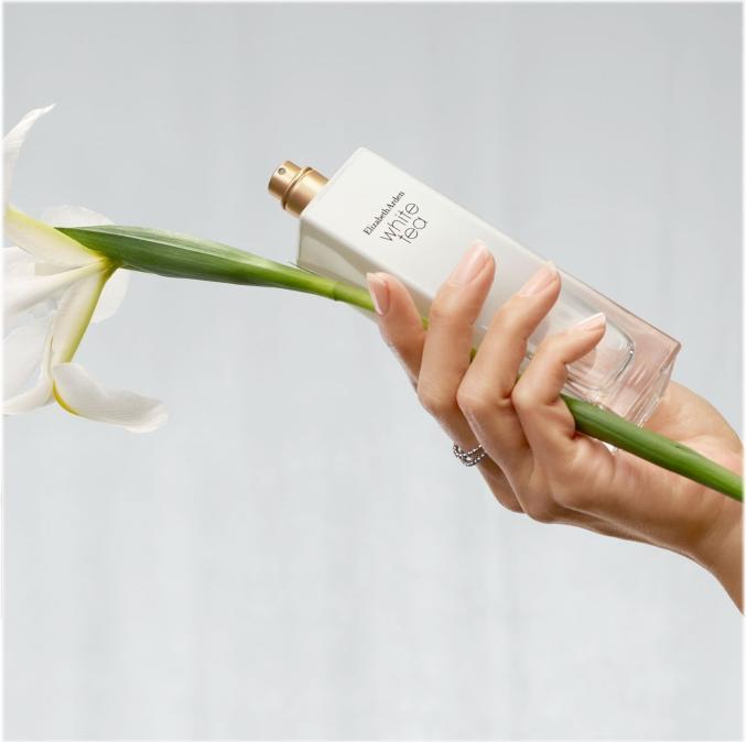 Actual product image Elizabeth Arden White Tea Eau De Toilette Spray (Eau de toilette, 100 ml)
