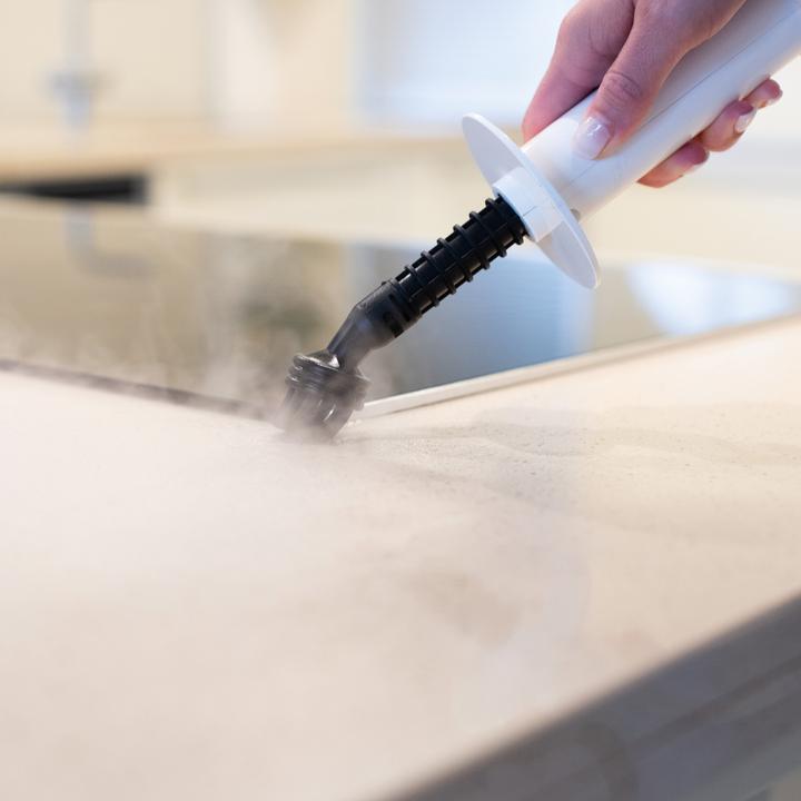 Actual product image Livington SteamTouch - Ergonomischer Handdampfreiniger (1200 W)