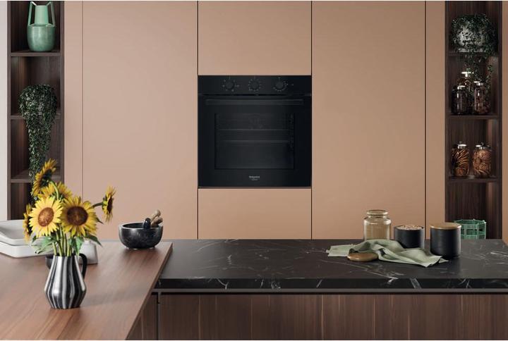 Produktbild Hotpoint Einbaubackofen HAO 435H B Elektrisch