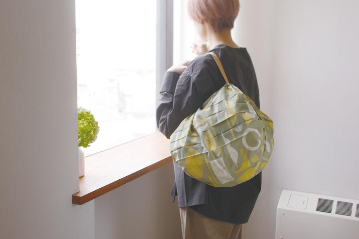 Immagine prodotto Shupatto Borsa compatta "nostalgia" - M - Borsa pieghevole One-Pull (brevettata)