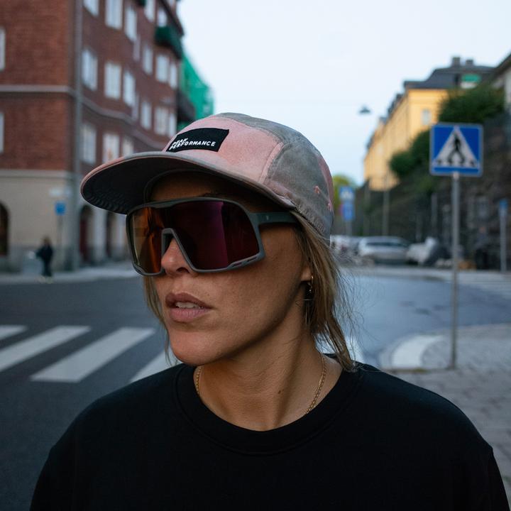 Actual product image CHPO Henrik (Transparent Grey, Red)